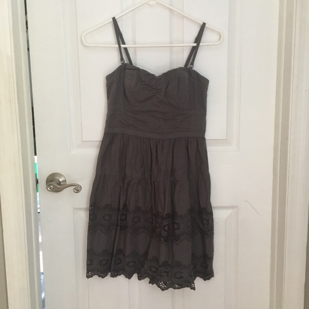 American Eagle gray eyelet dress